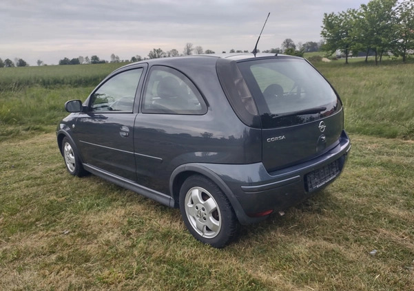 Opel Corsa cena 5600 przebieg: 143587, rok produkcji 2006 z Turek małe 172